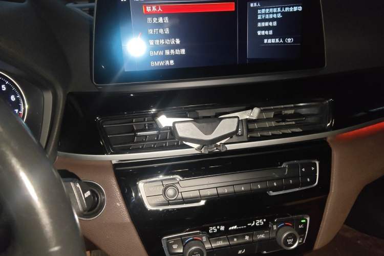 Used BMW X1 2021 sDrive20Li Premium Edition Audio And AC Panel