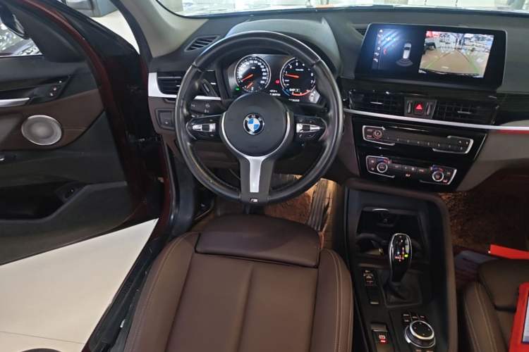 Used BMW X1 2021 sDrive25Li Leading Model Audio And AC Panel