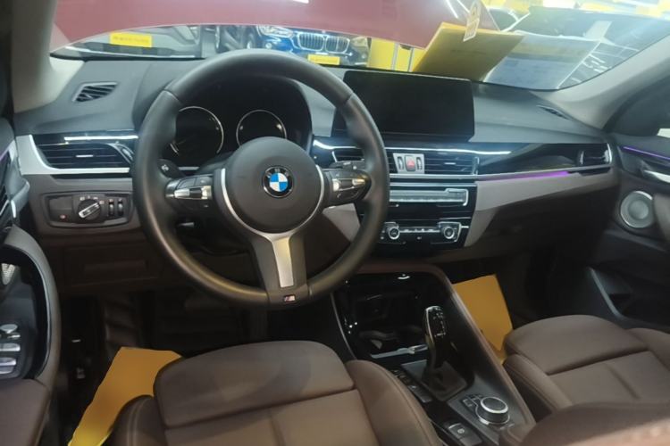 Used BMW X1 2021 sDrive20Li Premium Edition Center Console