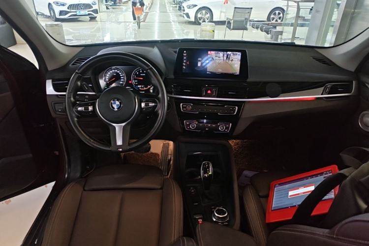 Used BMW X1 2021 sDrive25Li Leading Model Center Console