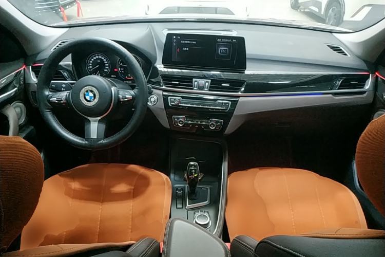 Used BMW X1 2021 sDrive25Li Leading Model Center Console