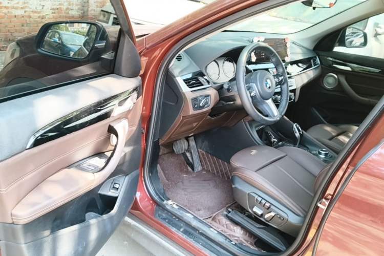 Used BMW X1 2021 Restyled sDrive25Li Leading Edition Driver Seat