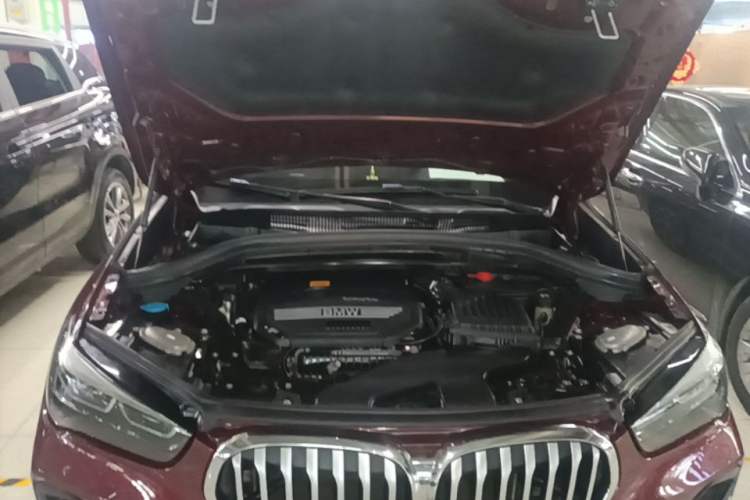 Used BMW X1 2021 sDrive20Li Premium Edition Engine Bay