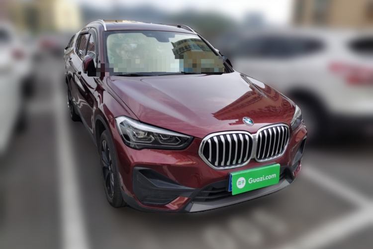 Used BMW X1 2021 Restyled sDrive20Li Fashion Version Front Right 45 Deg