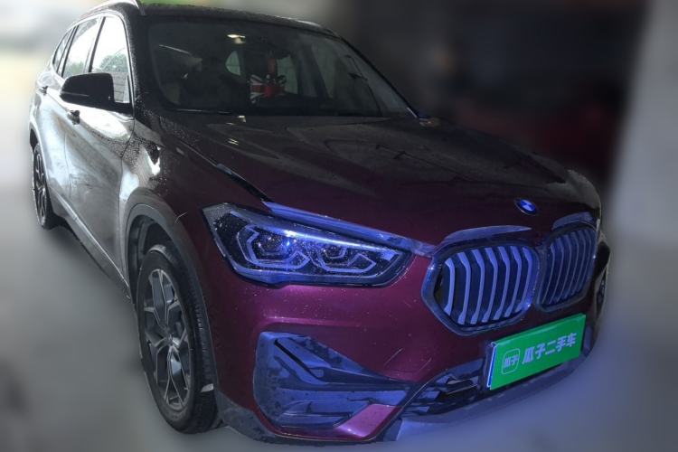 Used BMW X1 2021 sDrive25Li Leading Model Front Right 45 Deg