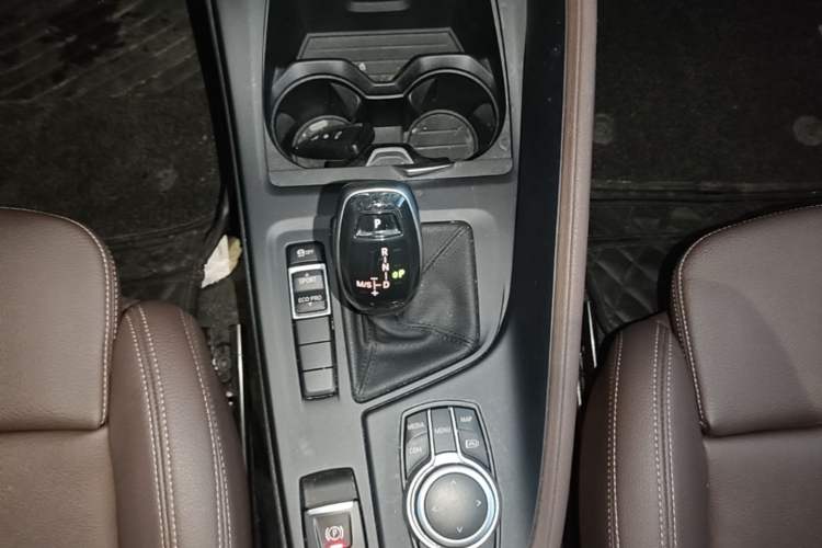 Used BMW X1 2021 sDrive25Li Leading Model Gear Lever