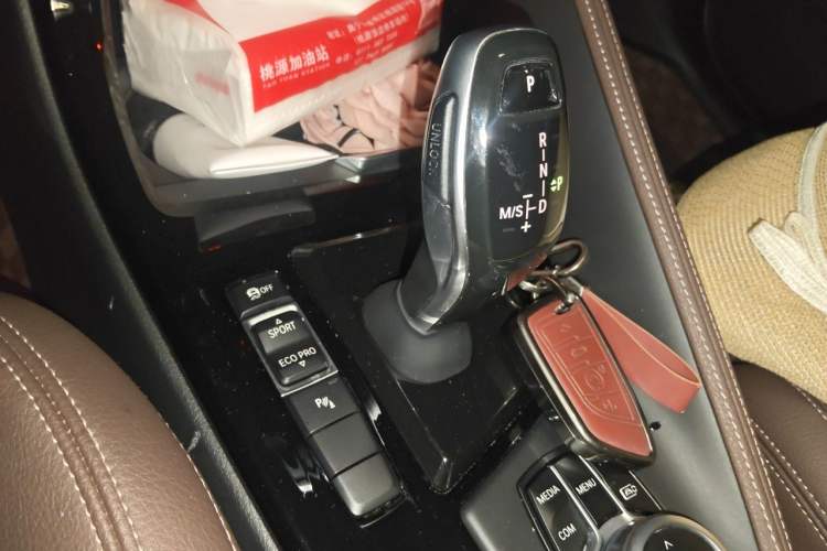 Used BMW X1 2021 sDrive20Li Premium Edition Gear Lever