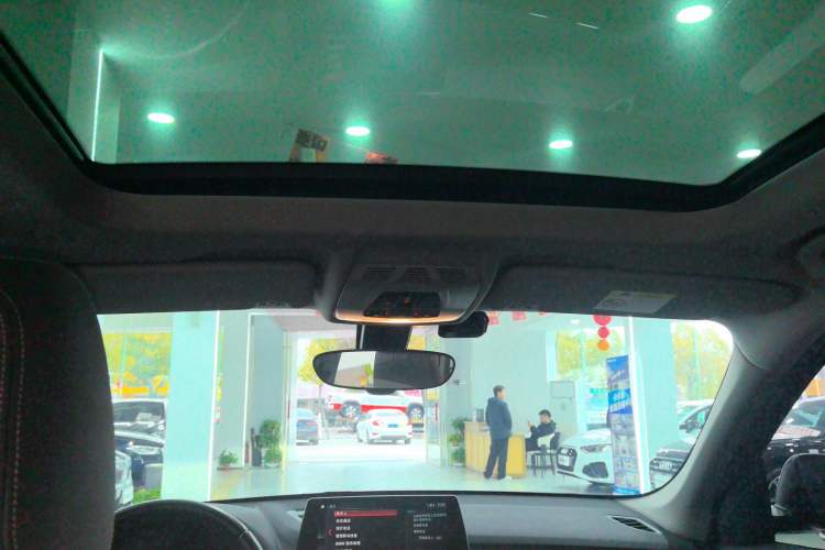 Used BMW X1 2021 Restyled sDrive25Li Leading Edition Headliner