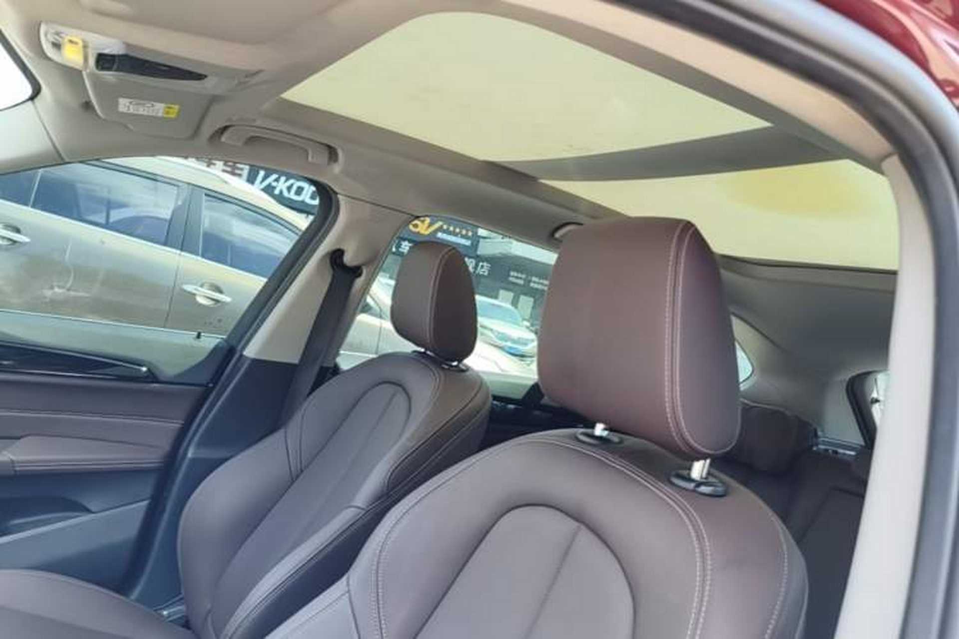 Used BMW X1 2021 Restyled sDrive25Li Leading Edition Headliner