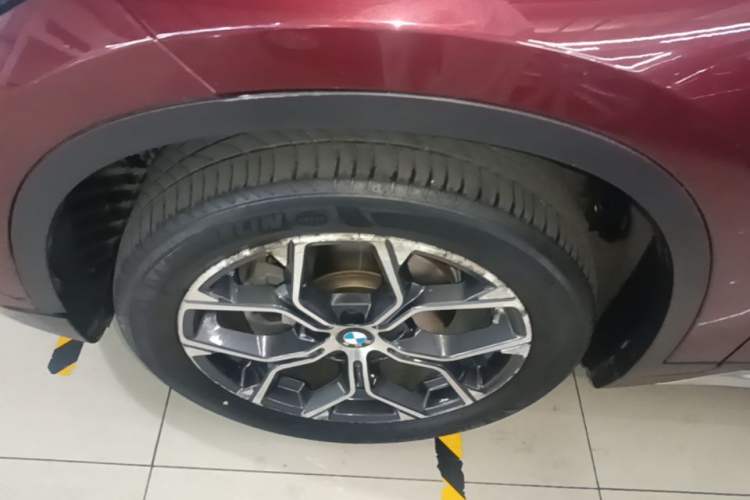 Used BMW X1 2021 sDrive20Li Premium Edition Left Front Wheel Hub
