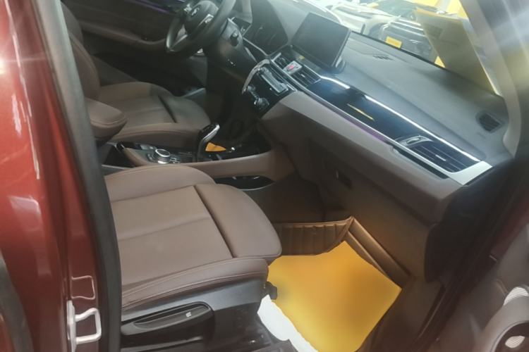 Used BMW X1 2021 sDrive20Li Premium Edition Right Front Seat