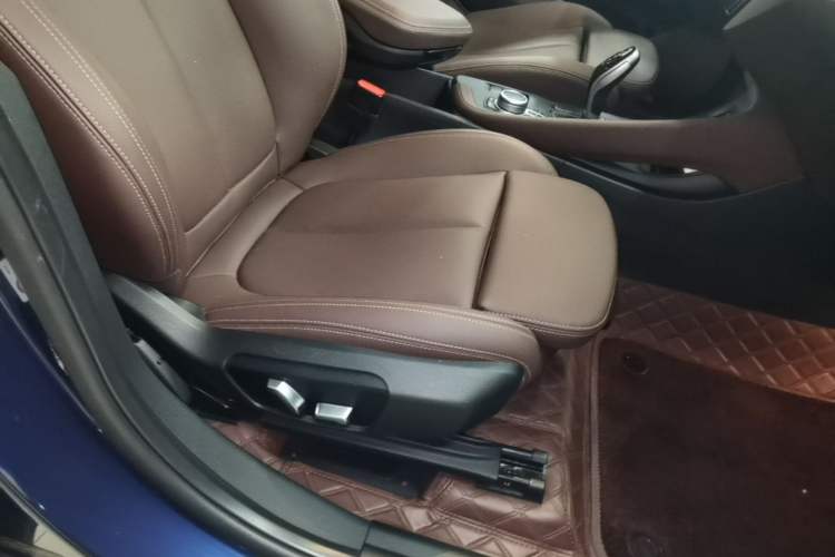 Used BMW X1 2021 sDrive25Li Leading Model Right Front Seat