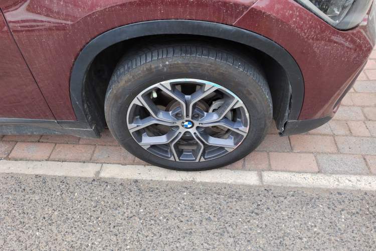 Used BMW X1 2021 sDrive25Li Leading Model Right Front Wheel Hub