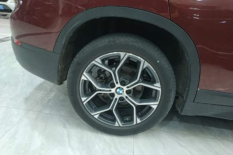 Used BMW X1 2021 sDrive25Li Leading Model Right Rear Wheel Hub