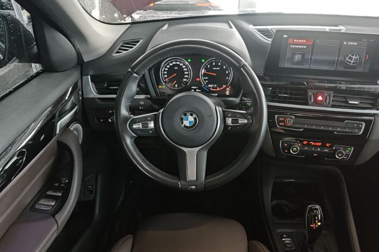 Used BMW X1 2021 sDrive25Li Leading Model Steering Wheel
