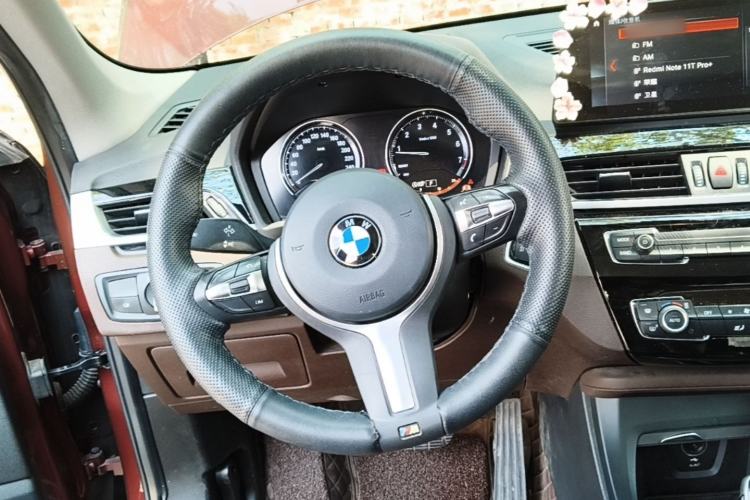 Used BMW X1 2021 Restyled sDrive25Li Leading Edition Steering Wheel