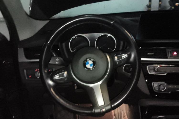 Used BMW X1 2021 sDrive20Li Premium Edition Steering Wheel