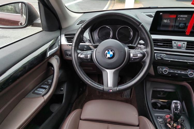 Used BMW X1 2021 sDrive25Li Leading Model Steering Wheel