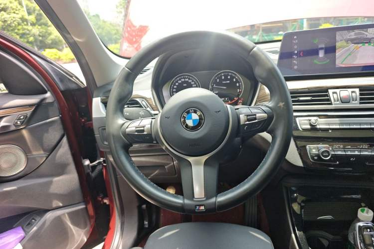 Used BMW X1 2021 xDrive25Li Luxury Model Steering Wheel