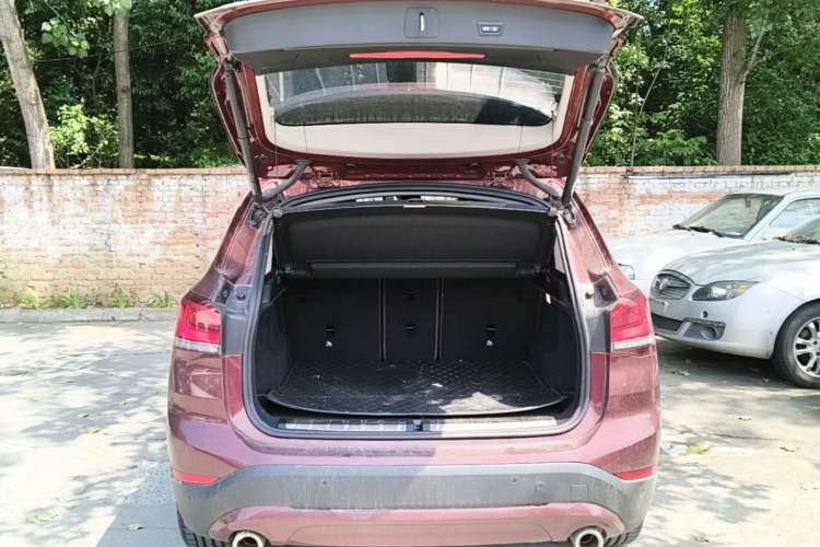 Used BMW X1 2021 Restyled sDrive25Li Leading Edition Trunk