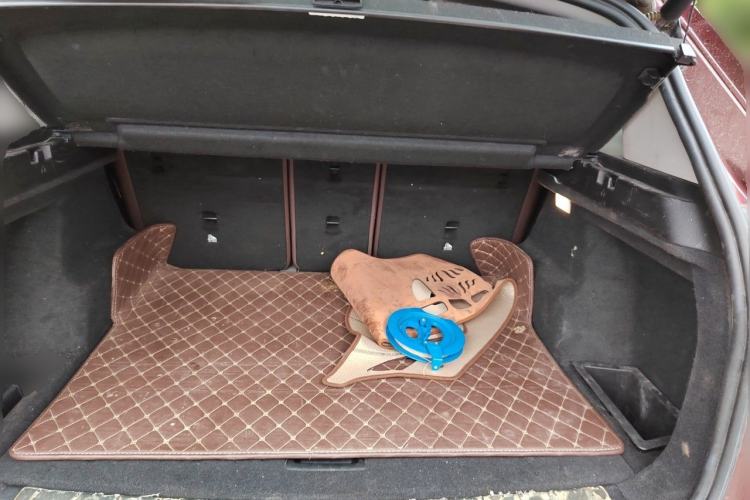Used BMW X1 2021 sDrive25Li Leading Model Trunk