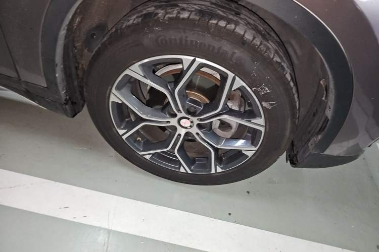 Used BMW X1 2021 sDrive20Li Premium Edition Right Front Wheel Hub