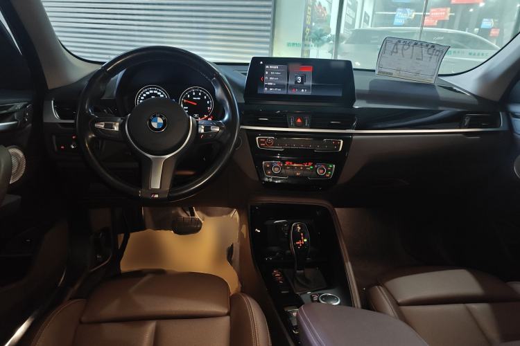 Used BMW X1 2021 Restyled sDrive20Li Fashion Version Center Console