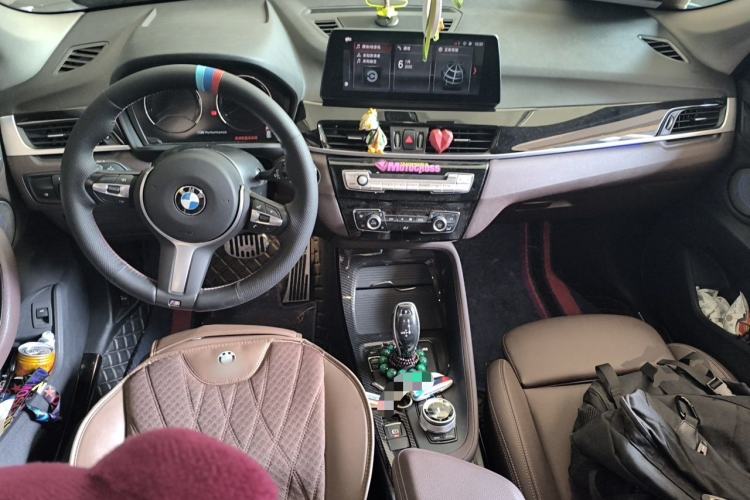 Used BMW X1 2021 sDrive25Li Leading Model Center Console