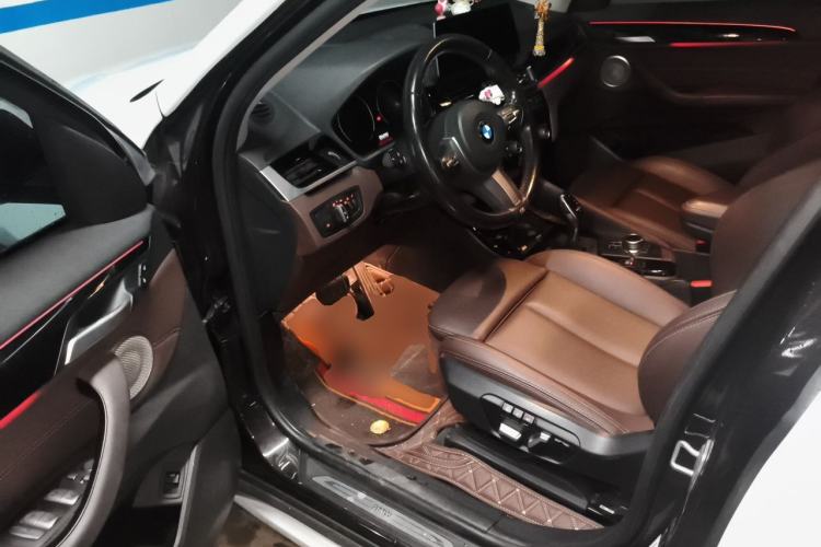 Used BMW X1 2021 Restyled sDrive20Li Premium Edition Driver Seat