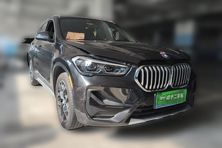 Used BMW X1 2021 sDrive25Li Leading Model Front Right 45 Deg