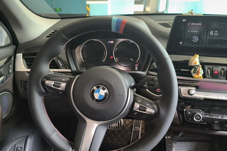 Used BMW X1 2021 sDrive25Li Leading Model Steering Wheel