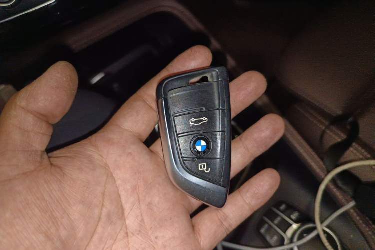 Used BMW X1 2021 Restyled sDrive20Li Premium Edition Vehicle Key