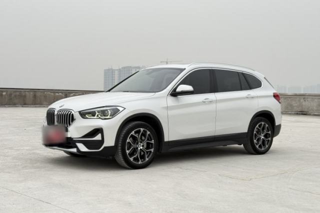 Ojetý BMW X1 2021 Restyled sDrive25Li Leading Edition
