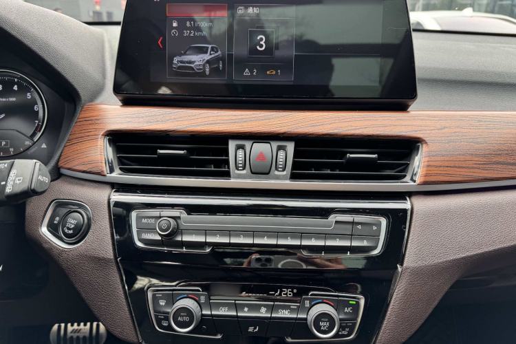 Used BMW X1 2021 Restyled sDrive25Li Leading Edition Audio And AC Panel