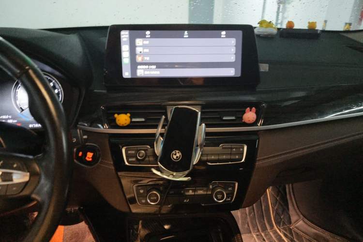 Used BMW X1 2021 xDrive25Li Luxury Model Audio And AC Panel