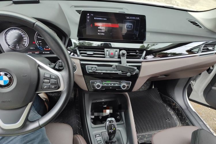 Used BMW X1 2021 sDrive20Li Fashion Model Audio And AC Panel