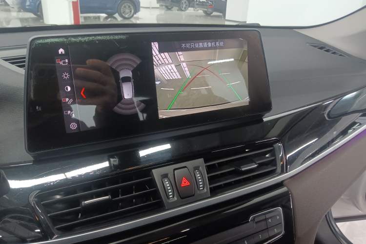 Used BMW X1 2021 Restyled sDrive25Li Leading Edition Audio And AC Panel