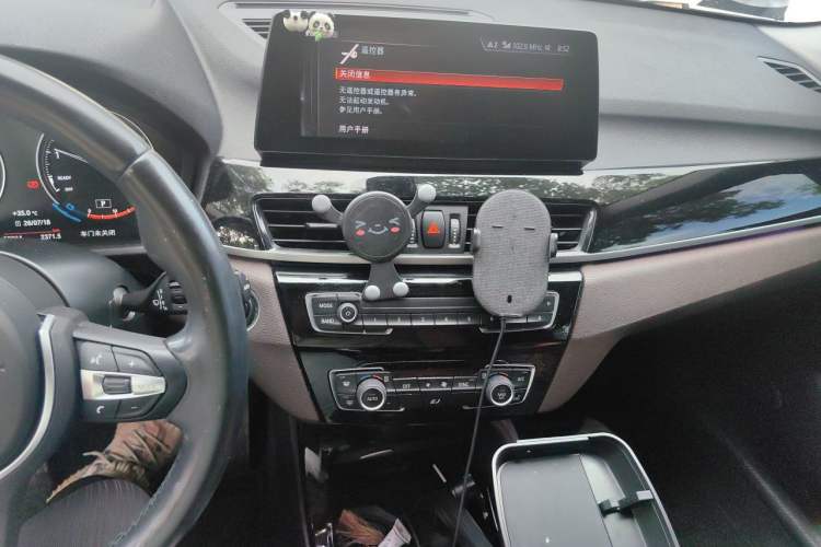 Used BMW X1 2021 Restyled sDrive20Li Premium Edition Audio And AC Panel