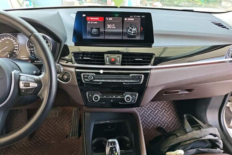 Used BMW X1 2021 sDrive25Li Leading Model Audio And AC Panel