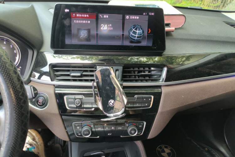 Used BMW X1 2021 sDrive25Li Leading Model Audio And AC Panel