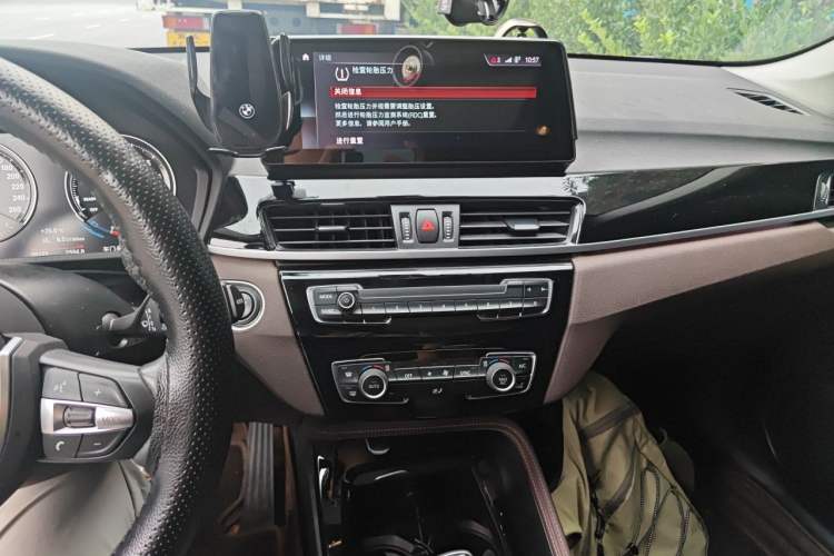 Used BMW X1 2021 Restyled sDrive20Li Premium Edition Audio And AC Panel