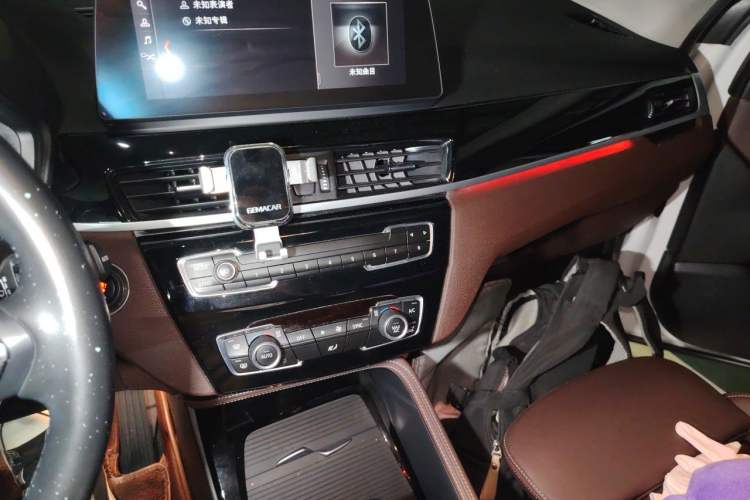 Used BMW X1 2021 sDrive20Li Premium Edition Audio And AC Panel