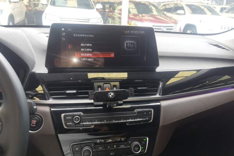 Used BMW X1 2021 Restyled sDrive25Li Leading Edition Audio And AC Panel