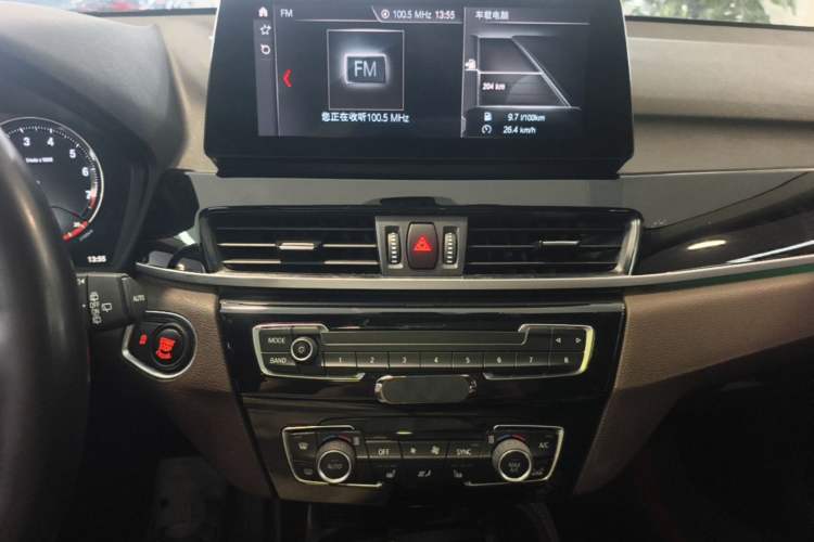 Used BMW X1 2021 sDrive20Li Premium Edition Audio And AC Panel