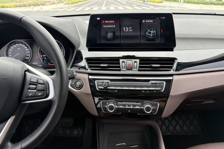 Used BMW X1 2021 Restyled sDrive20Li Fashion Version Audio And AC Panel