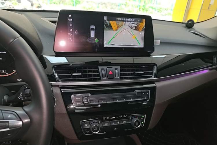 Used BMW X1 2021 sDrive25Li Leading Model Audio And AC Panel