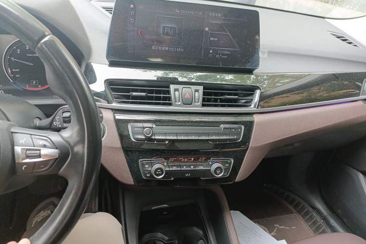Used BMW X1 2021 sDrive25Li Leading Model Audio And AC Panel