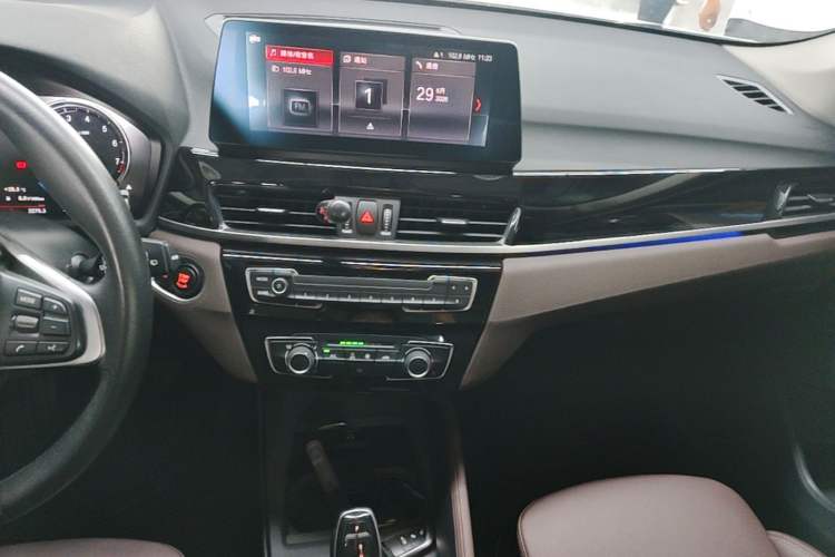 Used BMW X1 2021 sDrive20Li Fashion Model Audio And AC Panel