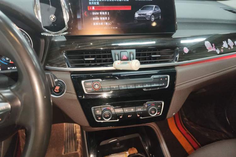 Used BMW X1 2021 xDrive25Li Luxury Model Audio And AC Panel