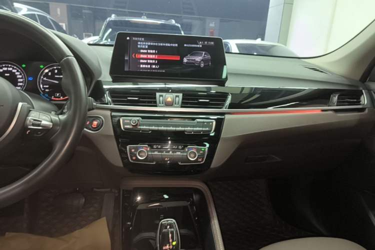 Used BMW X1 2021 sDrive20Li Premium Edition Audio And AC Panel
